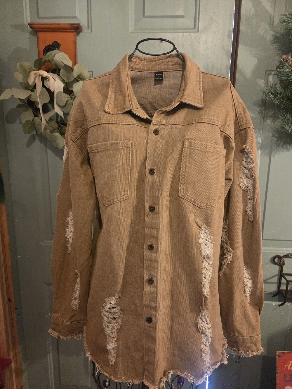 Manfinity Roughcore Men's Ripped, Frayed Denim Shirt